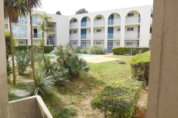 F2-meublé-9550-268-Exterieur3